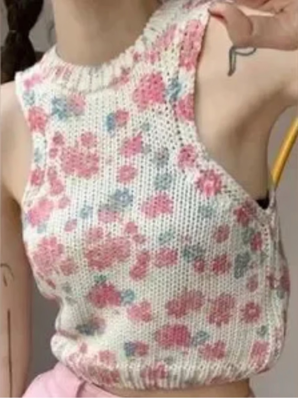 ZARA Floral Knit crop top sz m